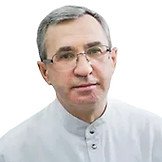 Врач Вьюшков Александр Валентинович
